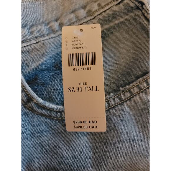 NWT Pilcro Vintage Mid-Rise Distressed Jeans - 31 waist tall - Picture 6 of 7